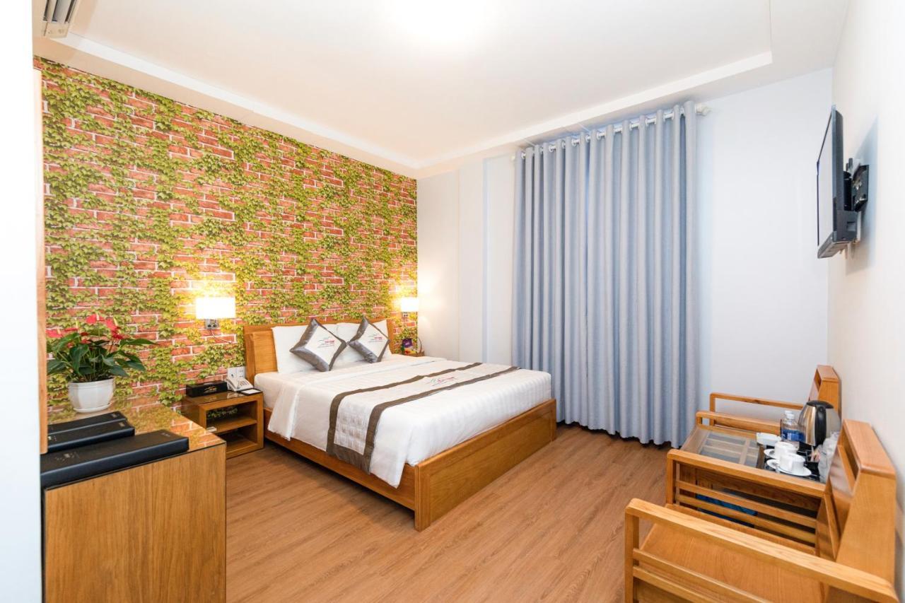 Reddoorz Yen Nam Hotel Hoang Van Thu Ho Si Minh-város Kültér fotó